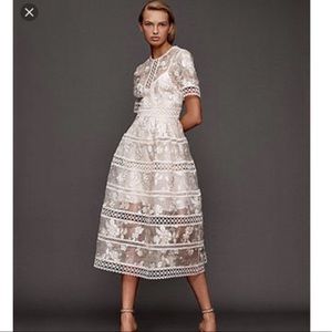 Zimmerman stunning dress does not fail!  NWOT